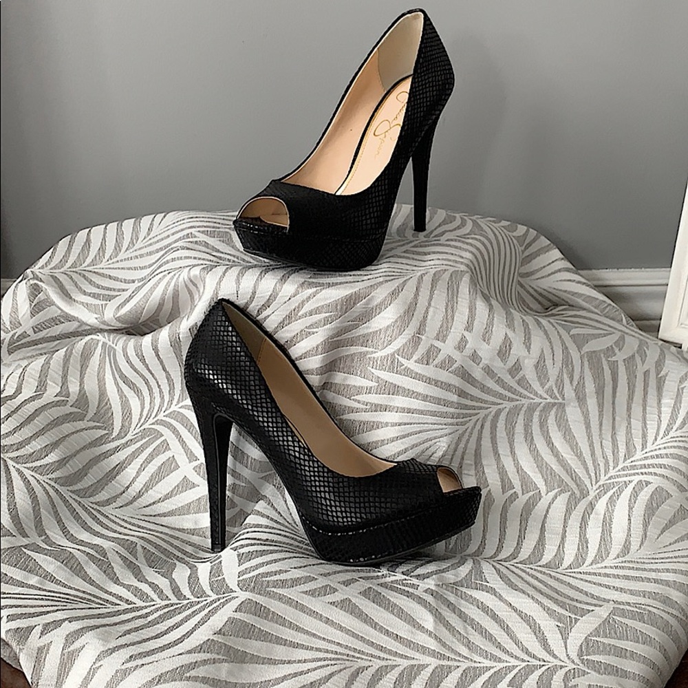 Summer Black Pumps Worn Once!!